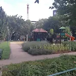 2 Bedroom Apartment Near Heroes Square