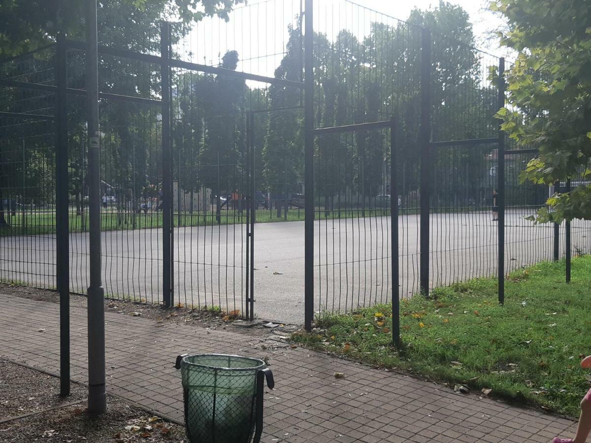 2 Bedroom Near Heroes Square Apartament Budapeszt